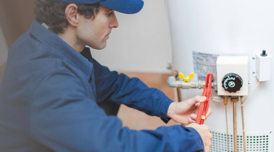 Local expert plumbing services in Beardstown, IL